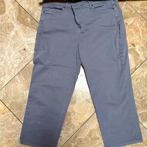NYDJ stretch capris 16